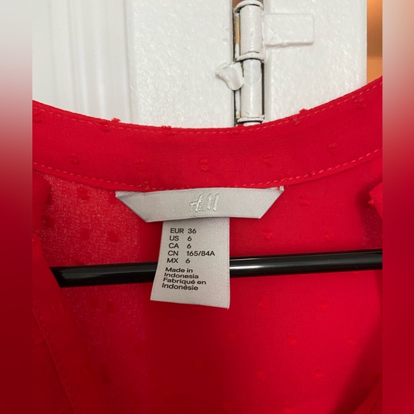 Red Chiffon Adjustable Waist Dress - Picture 2 of 4